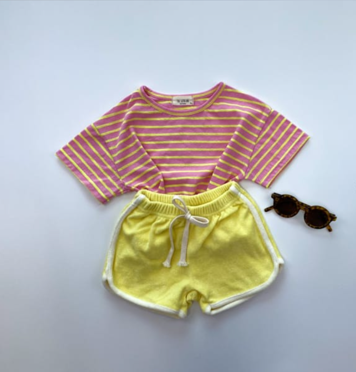 Dolphin Shorts in Lemon