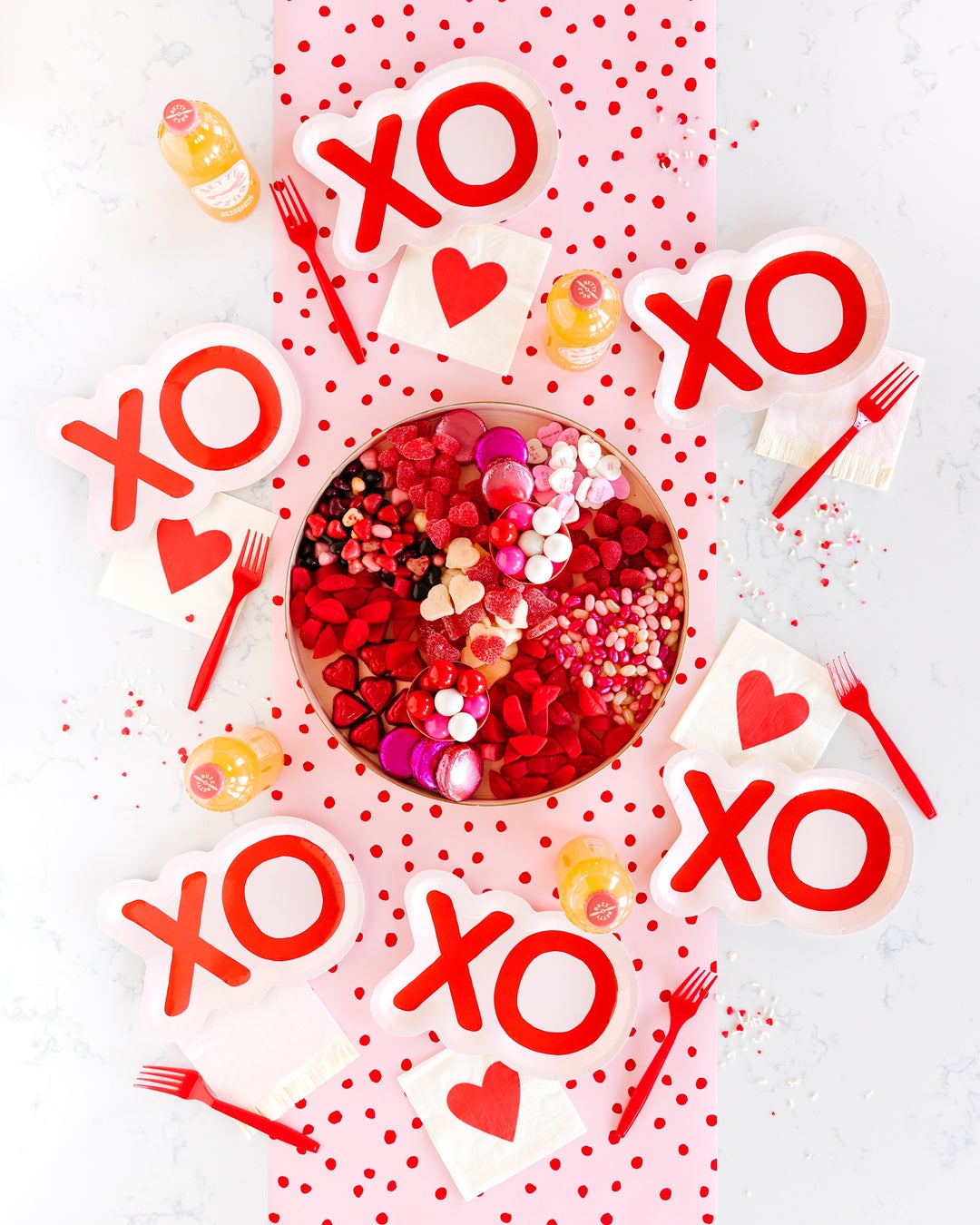 My Mind's Eye XOXO Shaped Plates