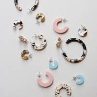 Mali Earrings in Topaz