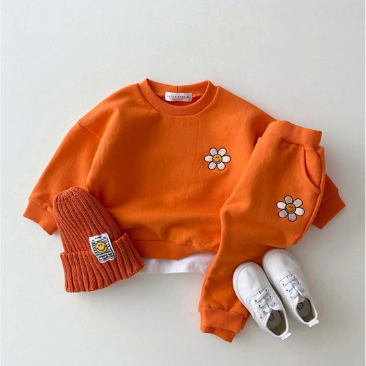 Smiley Daisy Sweatsuit in Orange